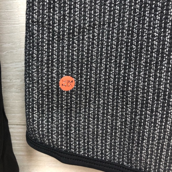 | Vimmia | Antar Zip-Front Pullover. Size M. - Picture 5 of 5